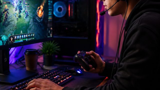Essential Guide to Downloading and Installing Multiplayer Games